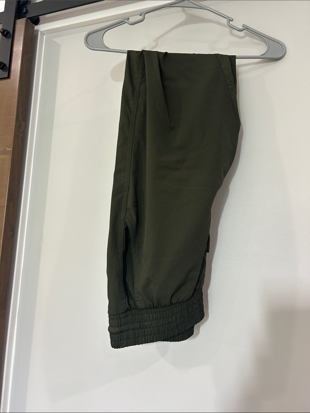 Gapfit Runround Olive Green Pants